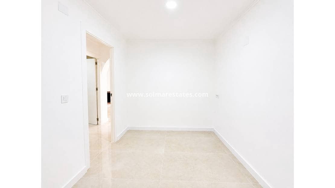 2 soveværelse Bungalow til salg i La Siesta - € 134.995 (Ref: 10079798)