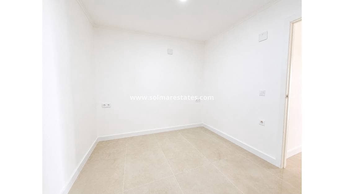 2 soveværelse Bungalow til salg i La Siesta - € 134.995 (Ref: 10079798)