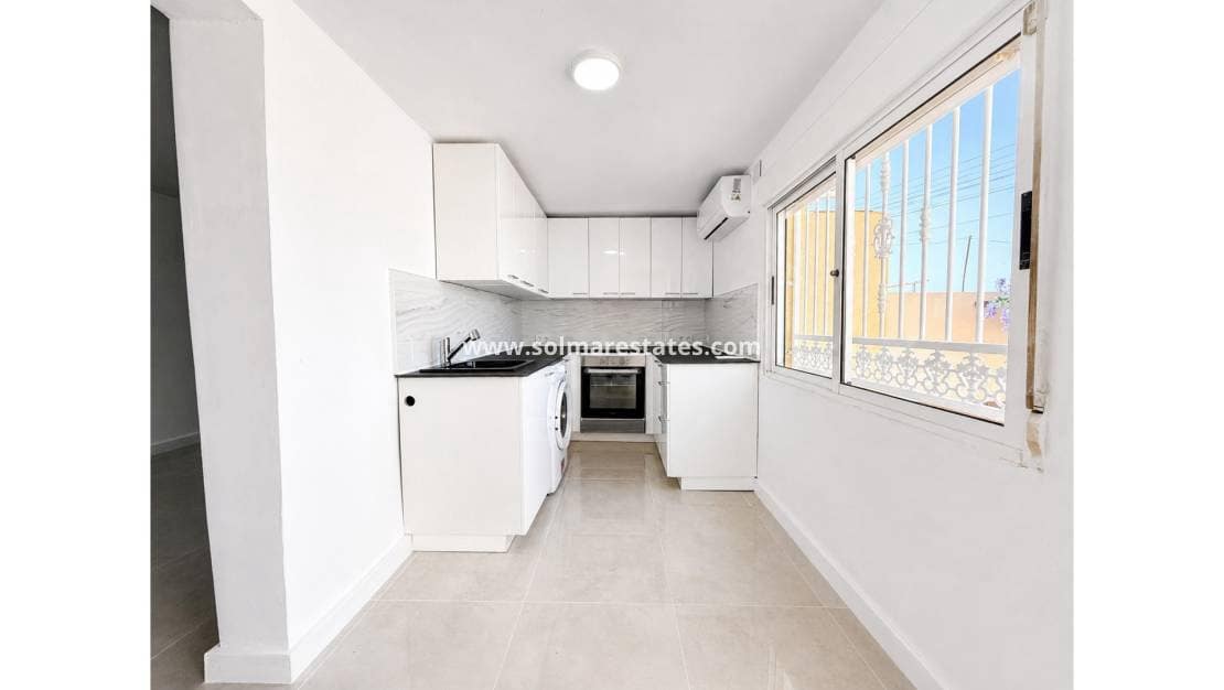 2 soveværelse Bungalow til salg i La Siesta - € 134.995 (Ref: 10079798)