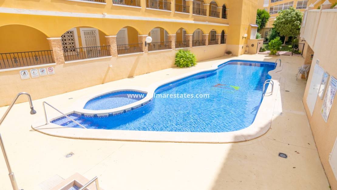 2 sypialnia Apartament na sprzedaż w Algorfa z basenem garażem - 139 995 € (Ref: 10079800)