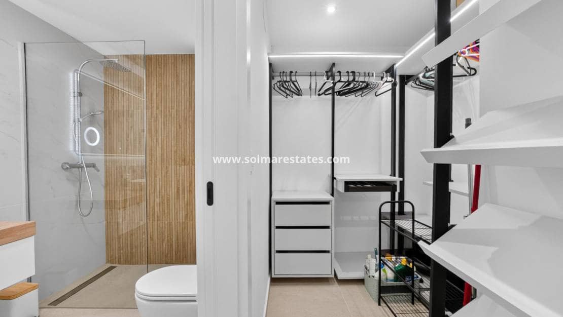 3 sovrum Villa till salu i El Raso med pool - 445 000 € (Ref: 10080202)