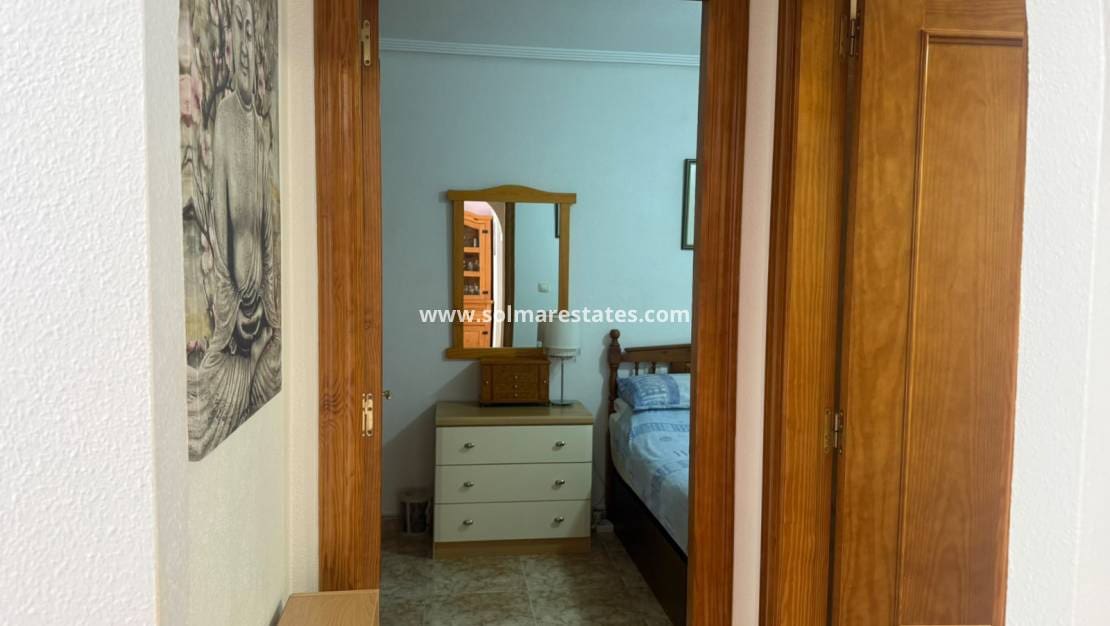 2 slaapkamer Appartement te koop in Orihuela Costa met zwembad - € 179.950 (Ref: 10085020)