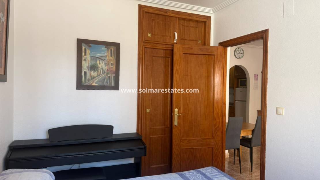 2 slaapkamer Appartement te koop in Orihuela Costa met zwembad - € 179.950 (Ref: 10085020)