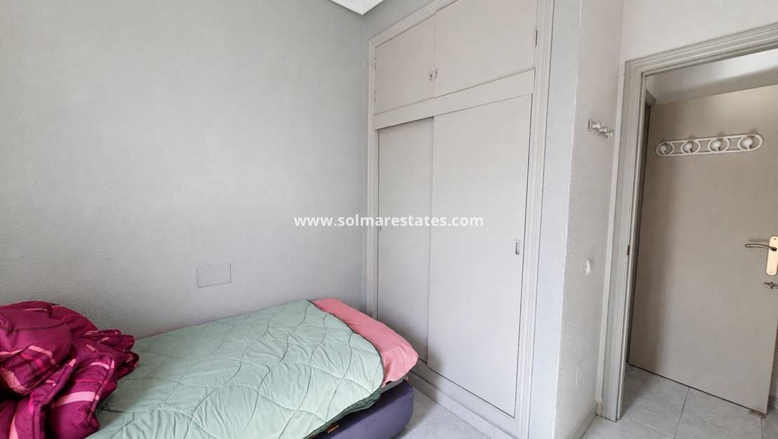 2 soveværelse Bungalow til salg i Pueblo Bravo - € 159.900 (Ref: 10085222)