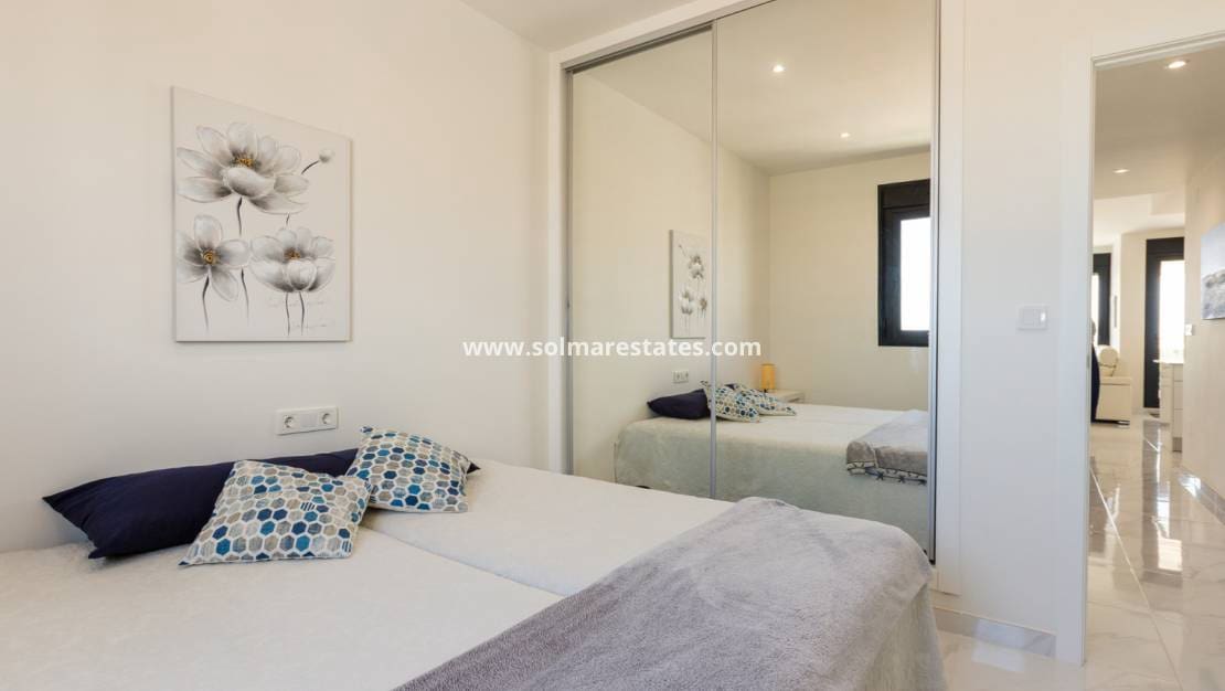 2 camera da letto Appartamento in vendita in Villamartin con piscina garage - 375.000 € (Rif: 10086553)
