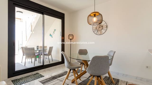 2 Zimmer Apartment zu verkaufen in Villamartin, Orihuela mit Pool Garage - 375.000 € (Ref: 10086553)