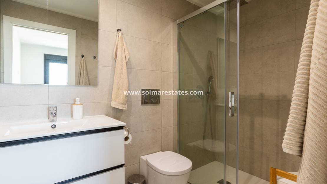 2 camera da letto Appartamento in vendita in Villamartin con piscina garage - 375.000 € (Rif: 10086553)