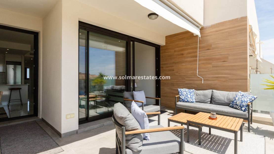 2 camera da letto Appartamento in vendita in Villamartin con piscina garage - 375.000 € (Rif: 10086553)