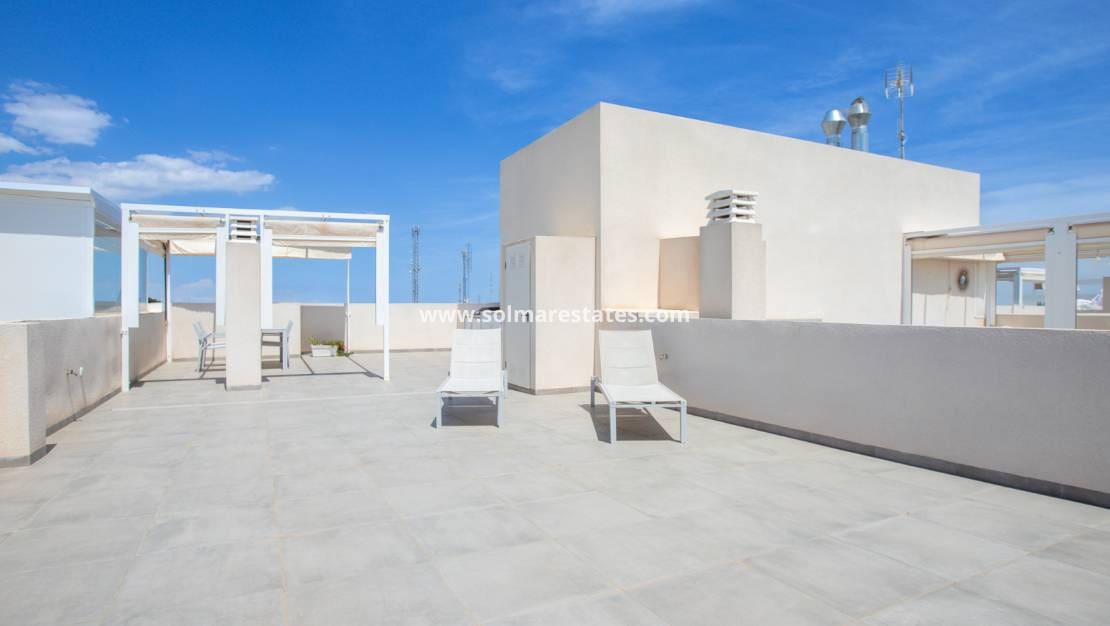 2 camera da letto Appartamento in vendita in Villamartin con piscina garage - 375.000 € (Rif: 10086553)