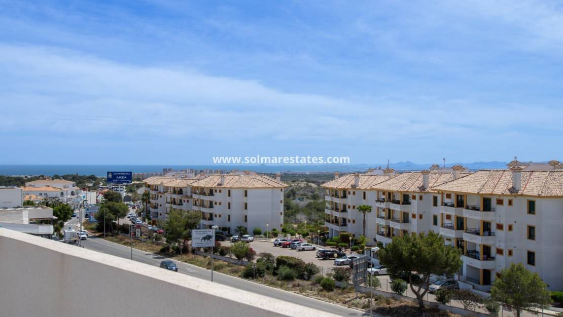 2 camera da letto Appartamento in vendita in Villamartin con piscina garage - 375.000 € (Rif: 10086553)