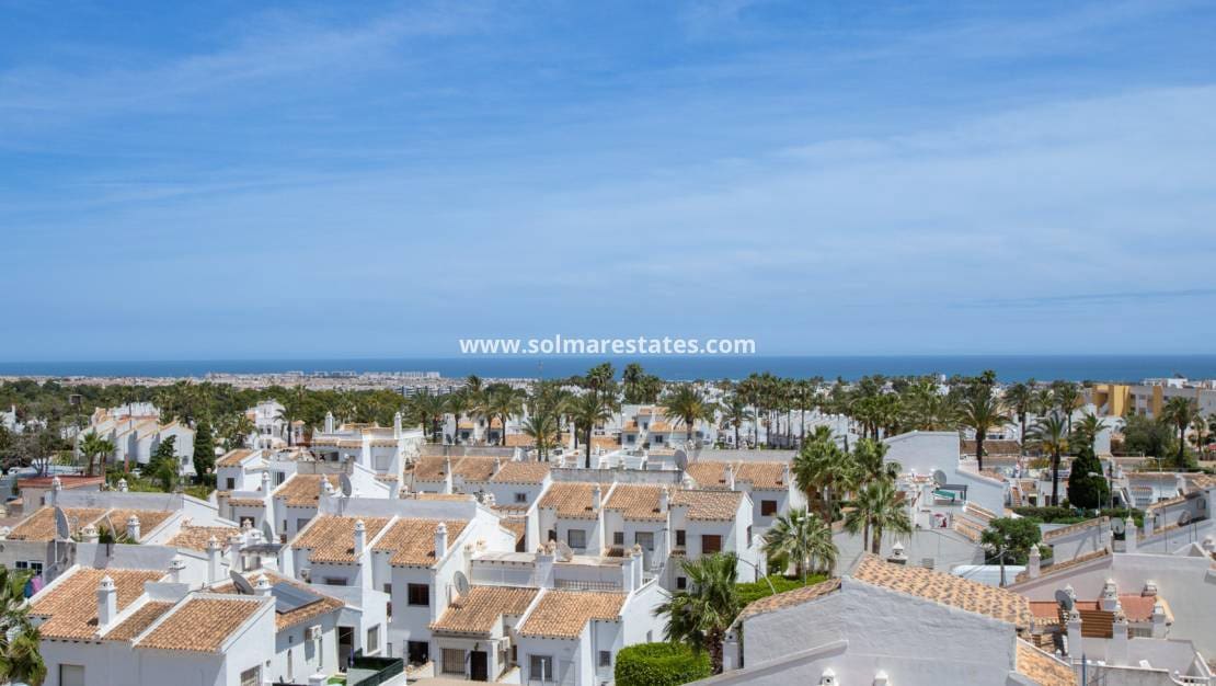 2 camera da letto Appartamento in vendita in Villamartin con piscina garage - 375.000 € (Rif: 10086553)