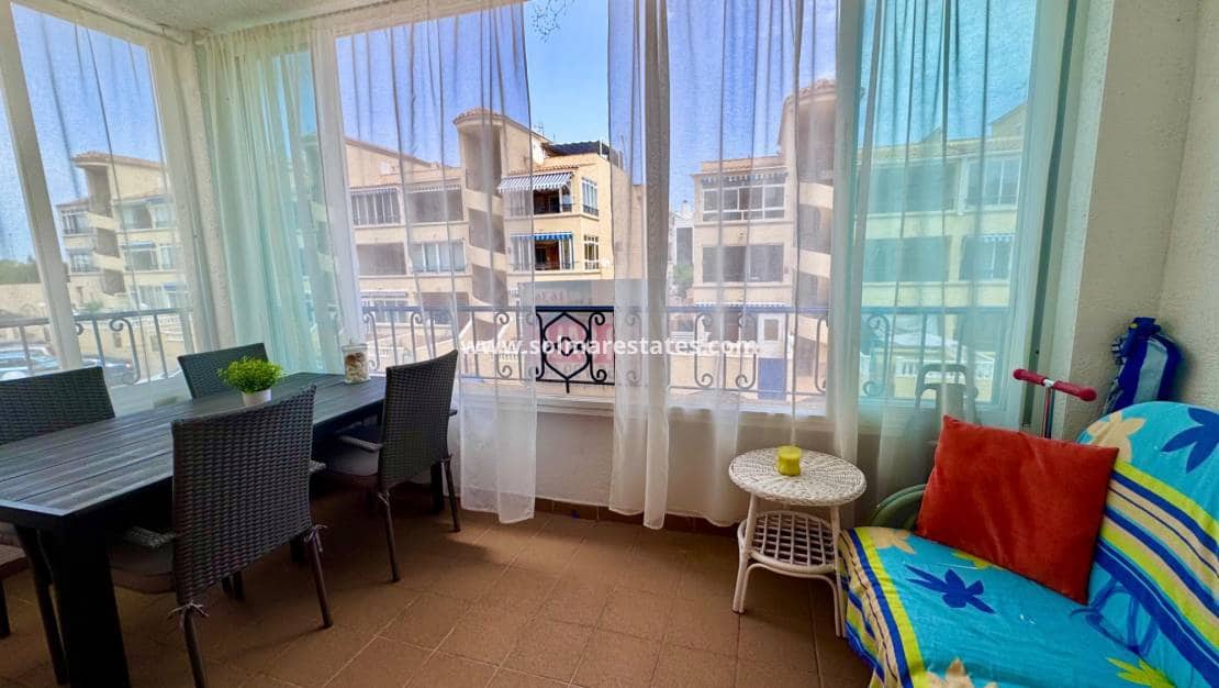 2 Zimmer Apartment zu verkaufen in Orihuela Costa mit Pool - 155.000 € (Ref: 10086723)