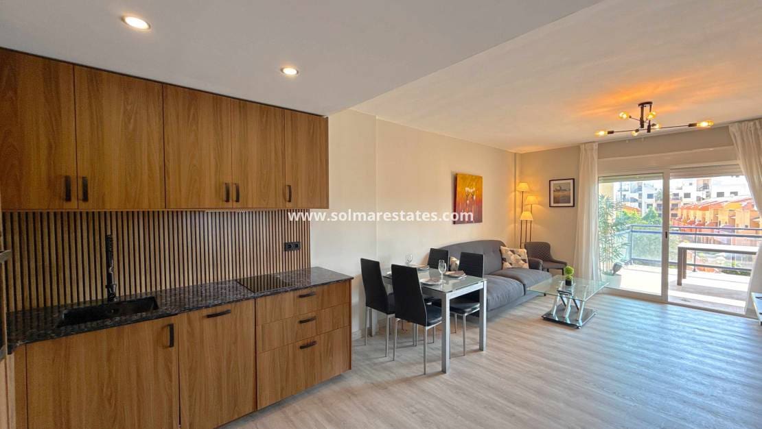 2 quarto Apartamento para venda em Cabo Roig com piscina - 249 950 € (Ref: 10086727)