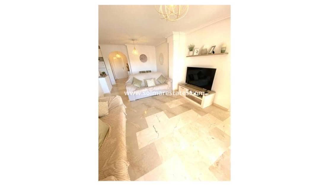 2 makuuhuone Huoneisto myytävänä paikassa Playa Flamenca mukana uima-altaan - 189 950 € (Ref: 10095018)