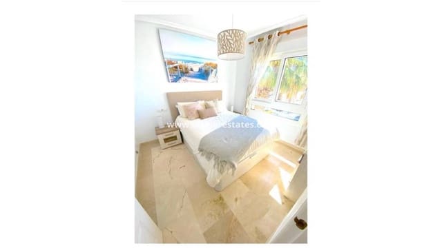2 makuuhuone Huoneisto myytävänä paikassa Playa Flamenca, Orihuela mukana uima-altaan - 189 950 € (Ref: 10095018)