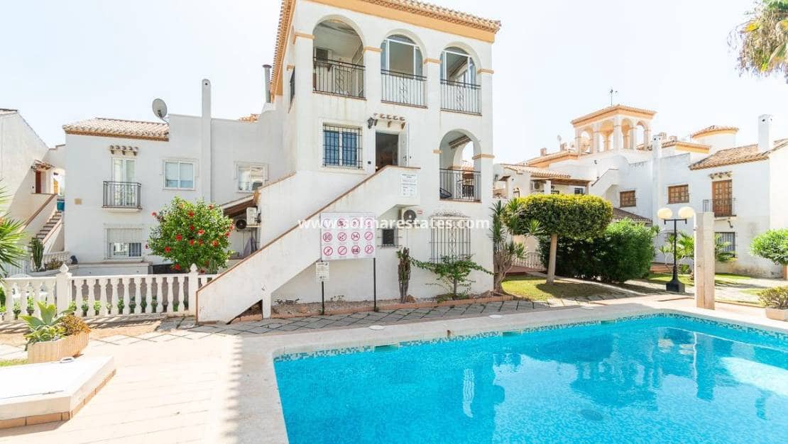 2 makuuhuone Huoneisto myytävänä paikassa Playa Flamenca mukana uima-altaan - 239 000 € (Ref: 10095464)