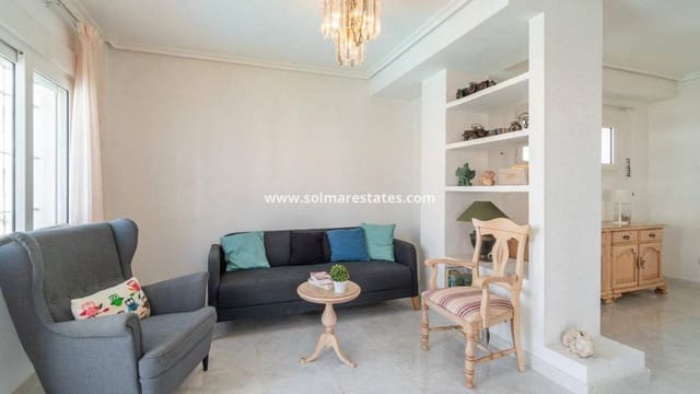 2 makuuhuone Huoneisto myytävänä paikassa Playa Flamenca, Orihuela mukana uima-altaan - 239 000 € (Ref: 10095464)