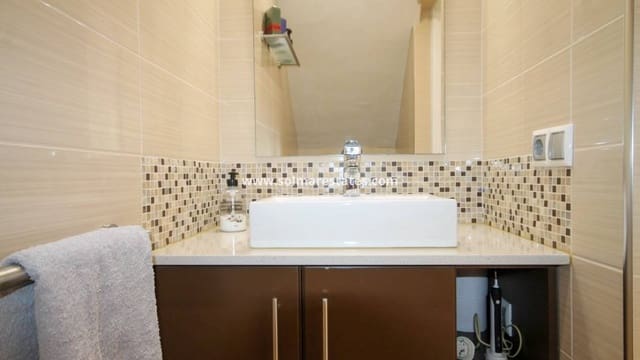 2 sypialnia Dom na sprzedaż w Blue Lagoon z basenem - 205 000 € (Ref: 10098615)