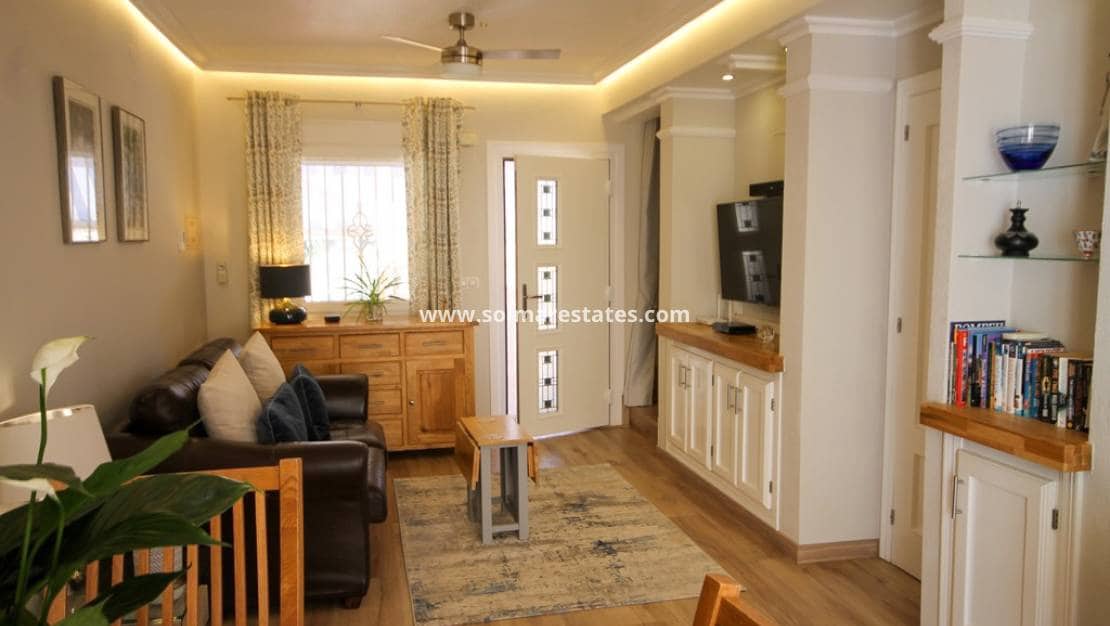 2 sypialnia Dom na sprzedaż w Orihuela Costa z basenem - 205 000 € (Ref: 10098615)