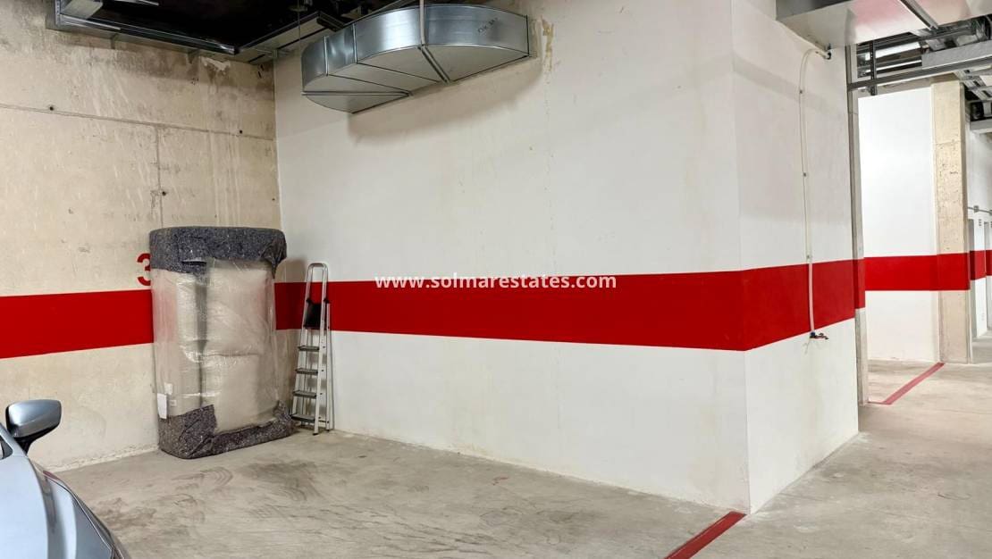 2 soveværelse Lejlighed til salg i Villamartin med swimmingpool garage - € 249.000 (Ref: 10098798)