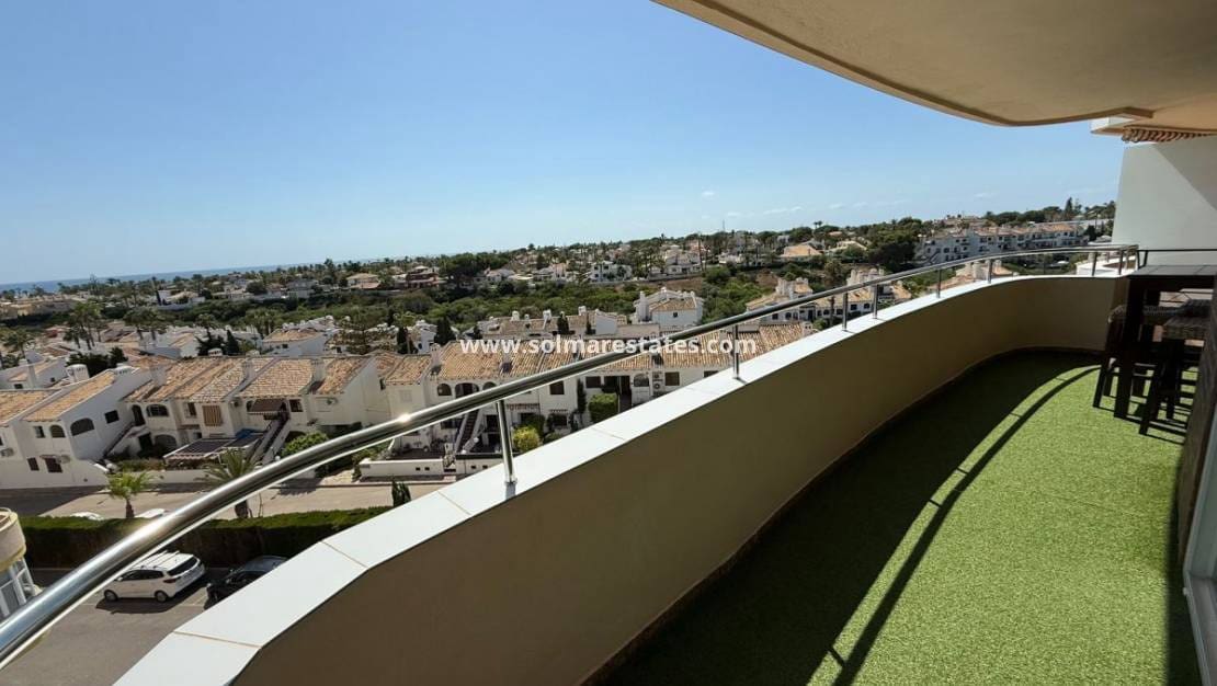 2 slaapkamer Appartement te koop in La Zenia met zwembad - € 215.000 (Ref: 10098800)