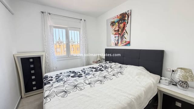 3 bedroom Apartment for sale in Cabo Roig, Orihuela with pool - € 199,995 (Ref: 10098953)