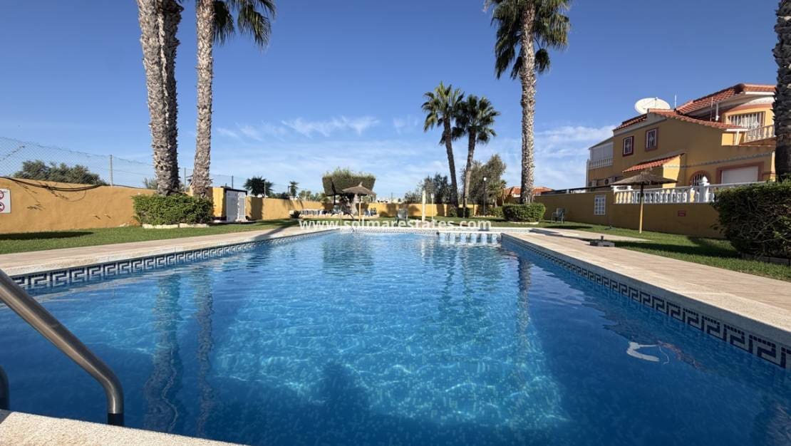 3 bedroom Apartment for sale in Cabo Roig with pool - € 199,995 (Ref: 10098953)