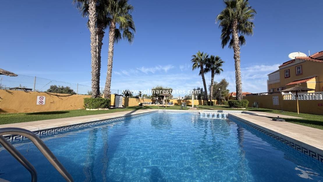 3 bedroom Apartment for sale in Cabo Roig with pool - € 199,995 (Ref: 10098953)