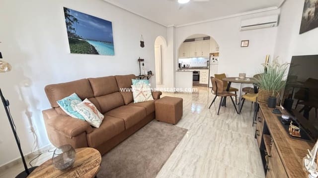 2 soverom Leilighet til salgs i Villamartin, Orihuela med svømmebasseng - € 219 000 (Ref: 10098954)