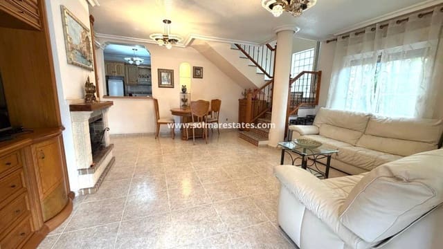 3 quarto Moradia para venda em Villamartin, Orihuela com piscina - 369 000 € (Ref: 10104285)