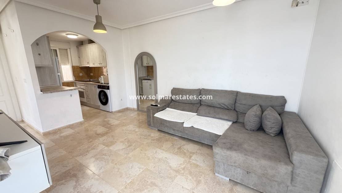 2 sovrum Lägenhet till salu i Cabo Roig med pool - 205 000 € (Ref: 10104286)