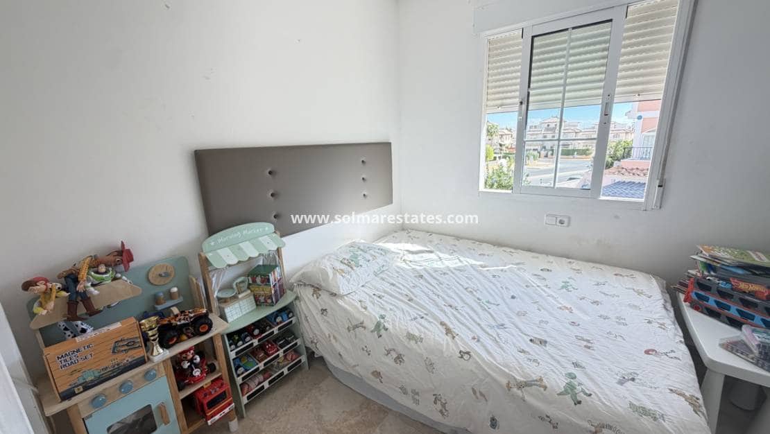 2 sovrum Lägenhet till salu i Cabo Roig med pool - 205 000 € (Ref: 10104286)