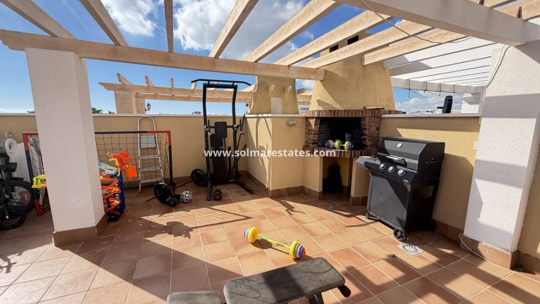 2 sovrum Lägenhet till salu i Cabo Roig med pool - 205 000 € (Ref: 10104286)