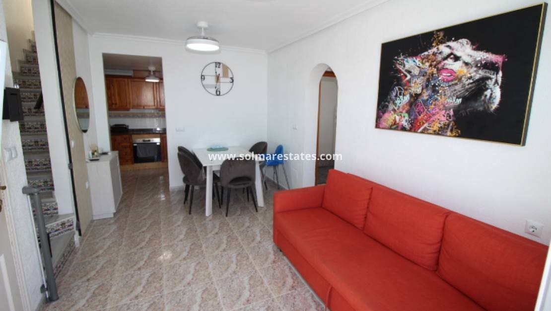 2 sovrum Lägenhet till salu i Cabo Roig med pool - 169 000 € (Ref: 10104287)
