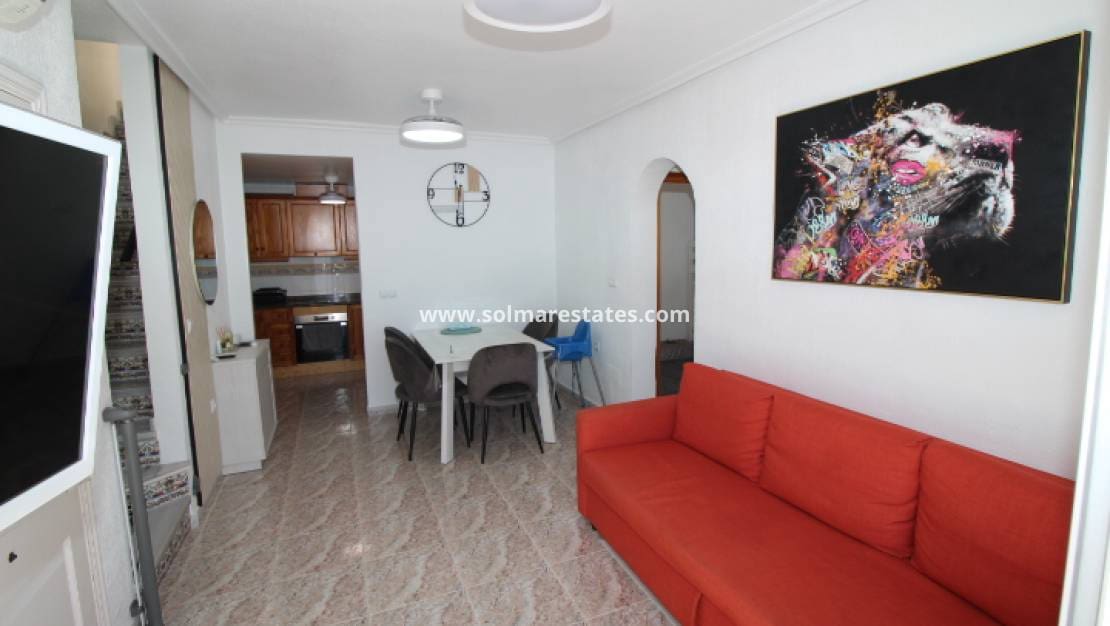2 sovrum Lägenhet till salu i Cabo Roig med pool - 169 000 € (Ref: 10104287)