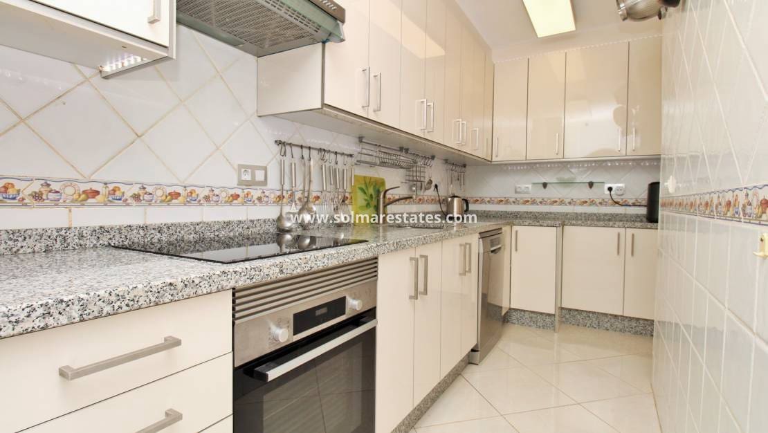 3 camera da letto Villa in vendita in Playa Flamenca con piscina garage - 259.950 € (Rif: 10111853)