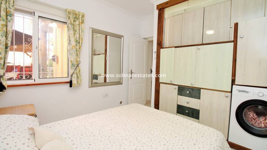 3 camera da letto Villa in vendita in Playa Flamenca con piscina garage - 259.950 € (Rif: 10111853)