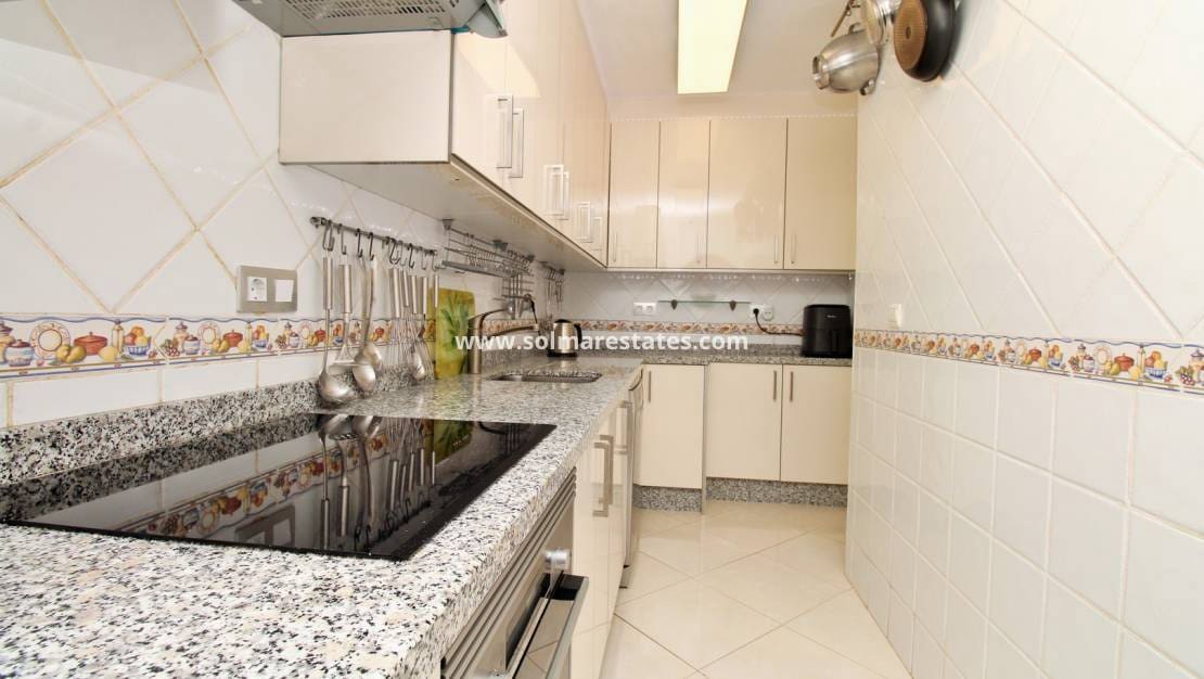 3 camera da letto Villa in vendita in Playa Flamenca con piscina garage - 259.950 € (Rif: 10111853)