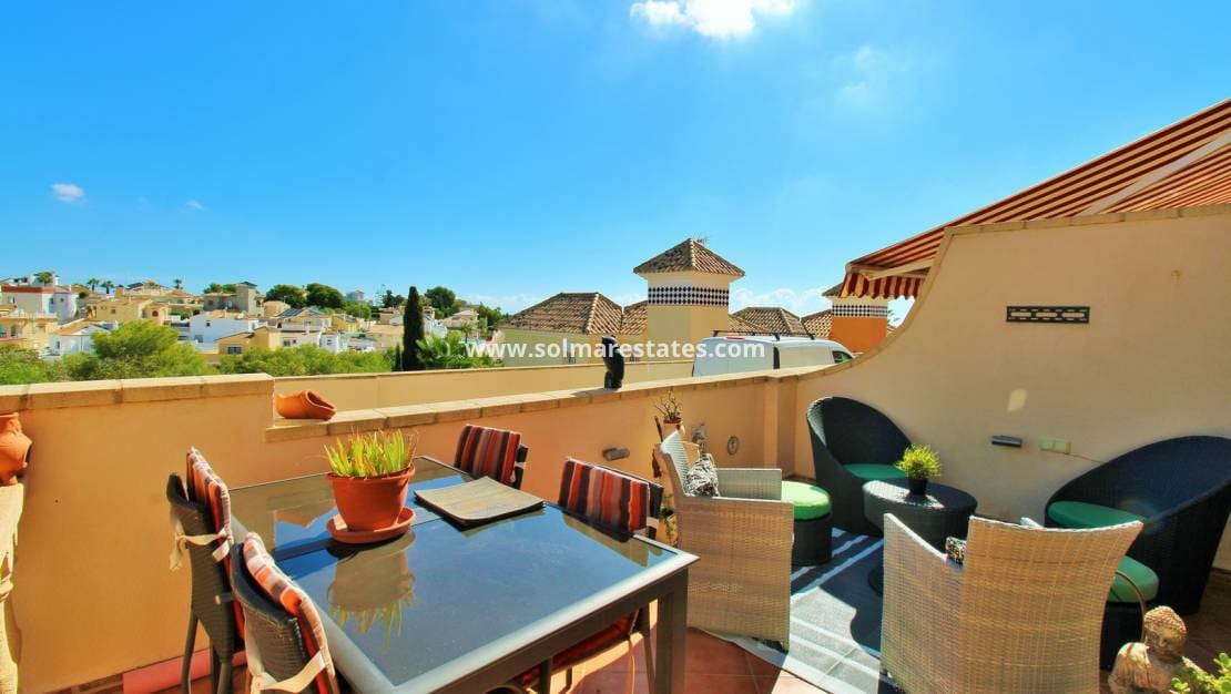 3 sovrum Radhus till salu i Villamartin med pool garage - 199 950 € (Ref: 10111854)