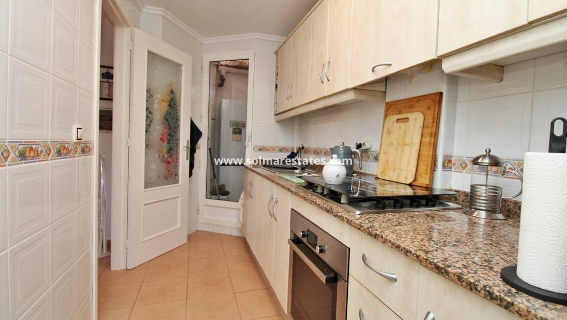 3 sovrum Radhus till salu i Villamartin med pool garage - 199 950 € (Ref: 10111854)