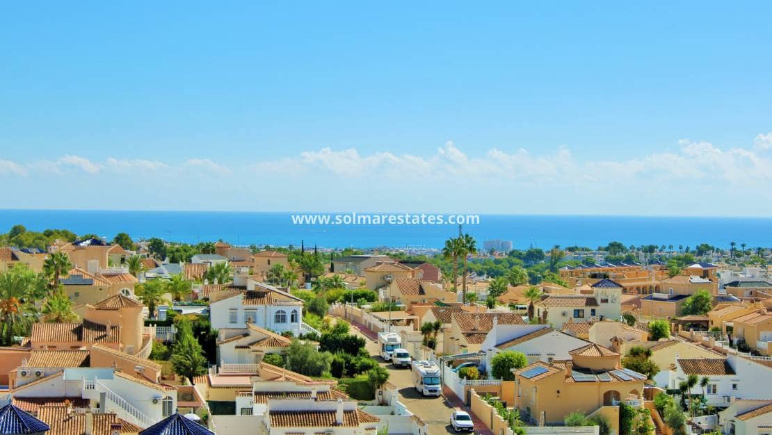 3 sovrum Radhus till salu i Villamartin med pool garage - 199 950 € (Ref: 10111854)