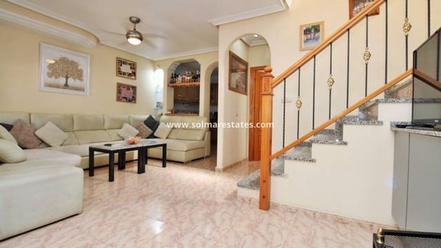 3 Zimmer Reihenhaus zu verkaufen in Villamartin, Orihuela mit Pool Garage - 229.950 € (Ref: 10111855)