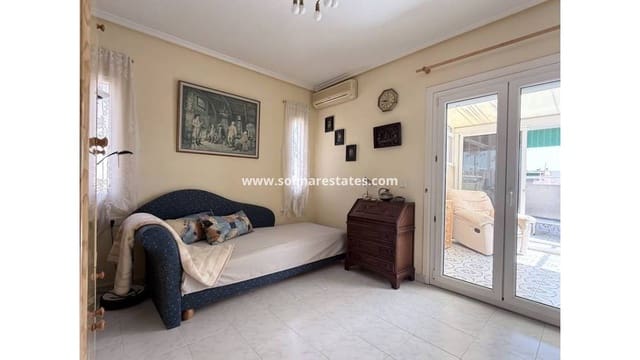 2 Zimmer Reihenhaus zu verkaufen in La Florida, Orihuela mit Pool Garage - 189.900 € (Ref: 10113270)