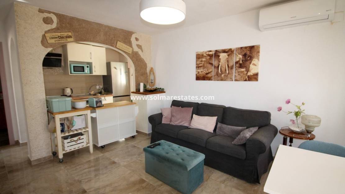 2 Zimmer Doppelhaus zu verkaufen in Los Balcones mit Pool - 155.000 € (Ref: 10116013)