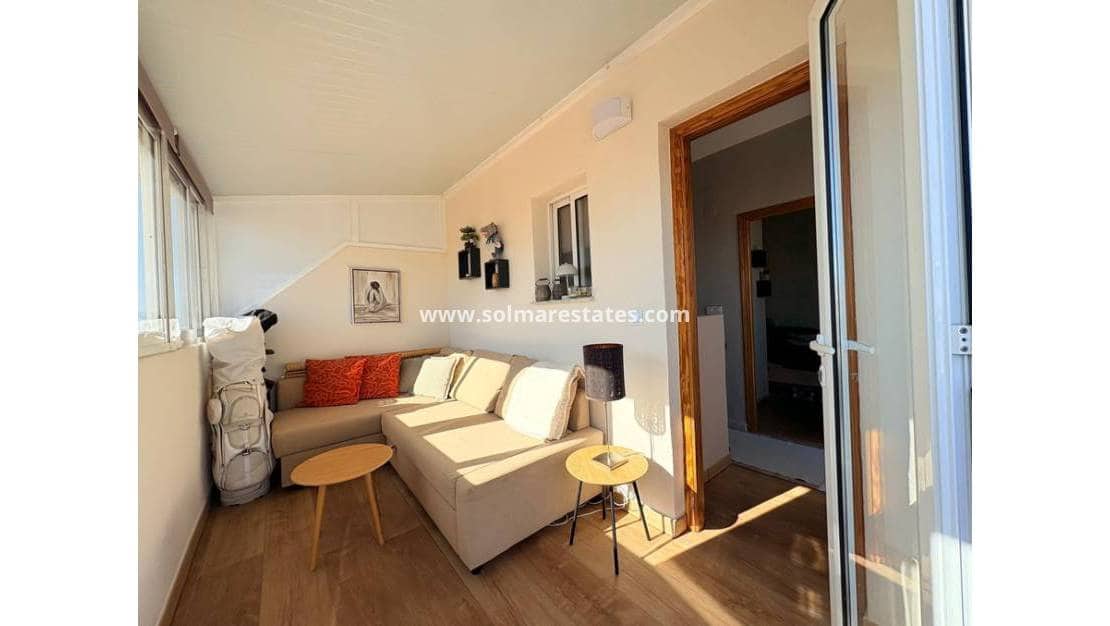2 sypialnia Apartament na sprzedaż w Campoamor z basenem - 193 900 € (Ref: 10116014)