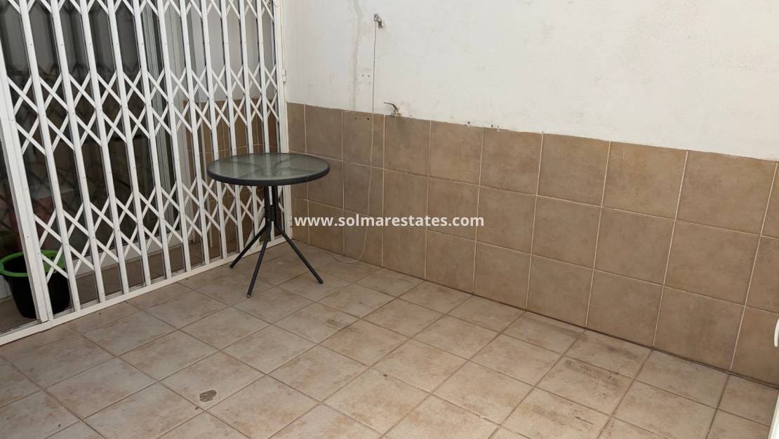 3 slaapkamer Huis te koop in La Zenia met garage - € 329.950 (Ref: 10120761)