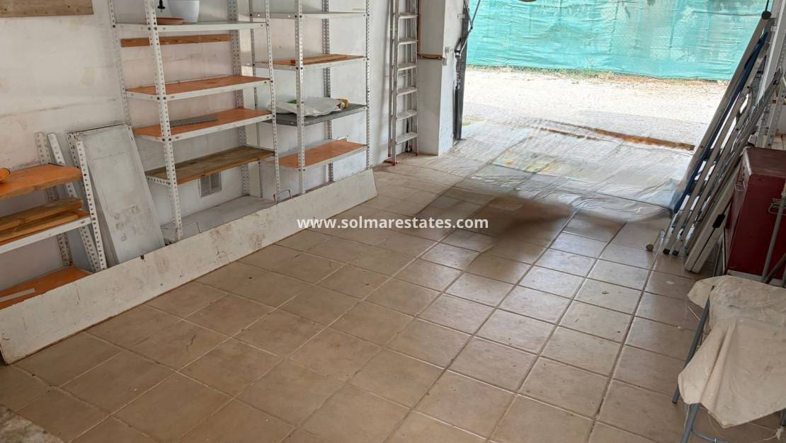 3 slaapkamer Huis te koop in La Zenia met garage - € 329.950 (Ref: 10120761)