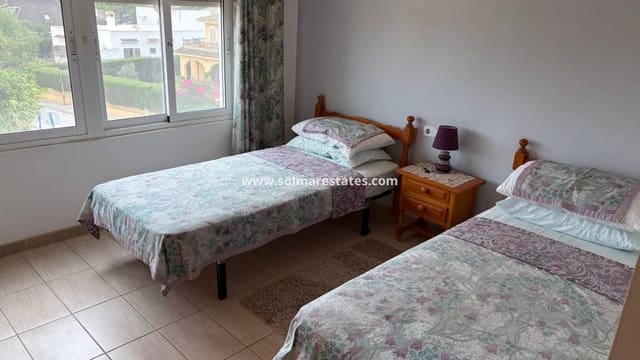 3 slaapkamer Huis te koop in La Zenia, Orihuela met garage - € 329.950 (Ref: 10120761)