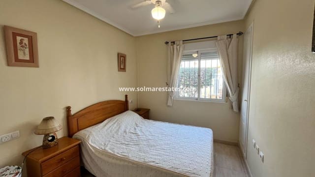 3 Zimmer Doppelhaus zu verkaufen in Villamartin, Orihuela mit Pool - 224.950 € (Ref: 10120887)