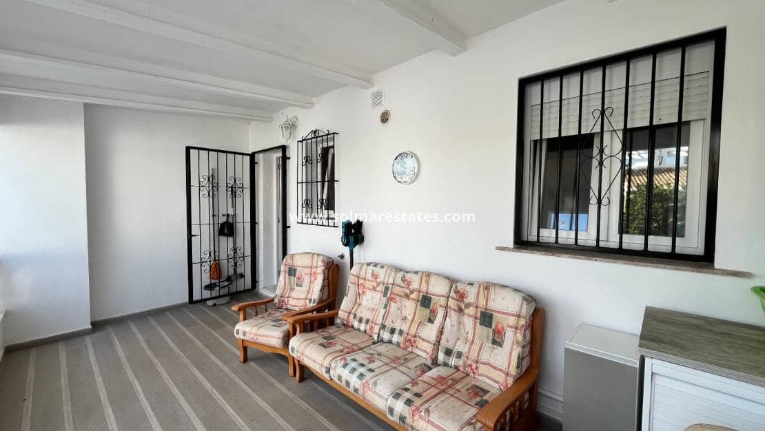 2 makuuhuone Huoneisto myytävänä paikassa Villamartin - 179 500 € (Ref: 10127305)